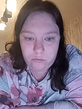 Snapshot of Feuchtekitty92@xh chatting on October 2025 05:39:02 AM Feuchtekitty92xh online show from October 2025 05:39:02 AM