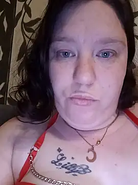 Snapshot of Feuchtekitty92@xh chatting on December 2025 07:33:02 PM Feuchtekitty92xh online show from December 2025 07:33:02 PM