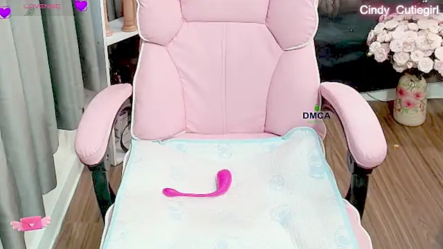 Snapshot of Cindy_Cutiegirl chatting on December 2025 10:18:02 PM Cindy Cutiegirl online show from December 2025 10:18:02 PM