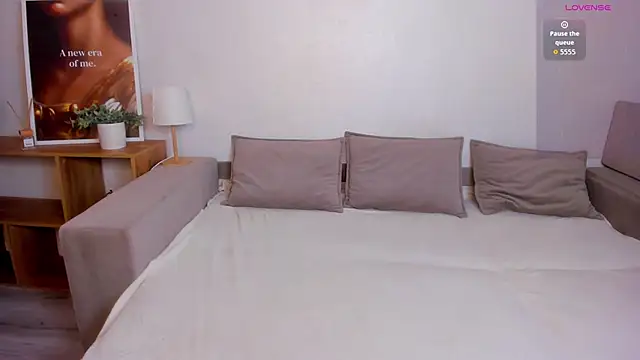 Elina Star online show from October 2025 02:39:02 PM