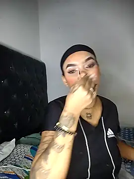 Vale Nikol21 online show from November 2025 02:56:01 AM