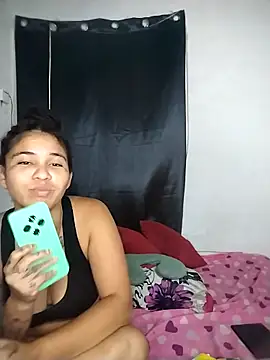 Snapshot of Vale_Nikol21 chatting on March 2026 11:42:02 PM Vale Nikol21 online show from March 2026 11:42:02 PM