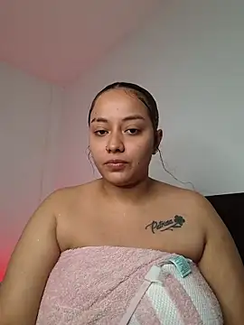 Nicoll 31 online show from November 2025 11:37:01 PM