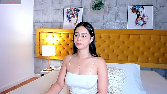 EmilyyRamirez online show from October 2025 01:12:02 PM