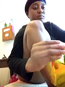 AcetousAbb online show from November 2025 04:17:01 PM