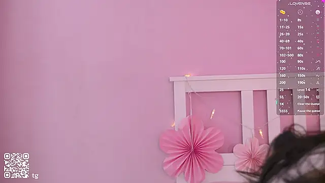 KendalHottt online show from October 2025 04:00:01 AM