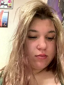 Snapshot of Kemeli008 chatting on September 2025 02:50:02 AM Kemeli008 online show from September 2025 02:50:02 AM