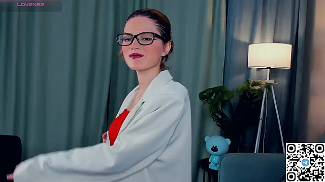 EdlinGathright online show from December 2025 03:47:01 AM