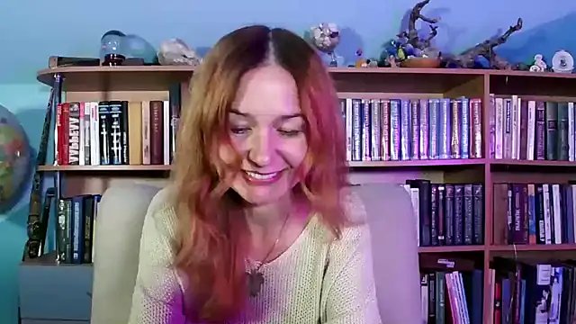 Snapshot of Foxilady357 chatting on October 2025 03:07:01 PM Foxilady357 online show from October 2025 03:07:01 PM