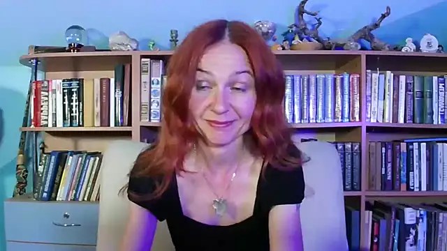 Snapshot of Foxilady357 chatting on May 2026 02:24:02 PM Foxilady357 online show from May 2026 02:24:02 PM