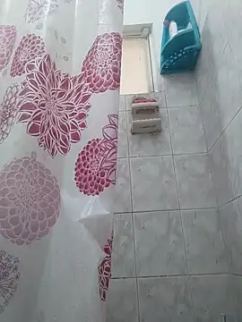 Valenn fernandez online show from March 2026 03:06:01 PM