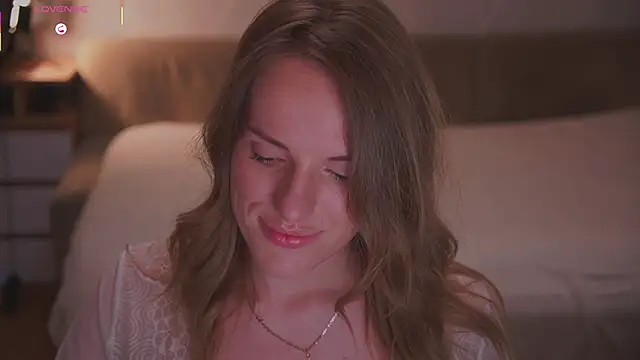 Vanille Mystery online show from November 2025 07:50:02 PM