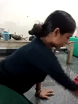 Snapshot of Guriya0076 chatting on September 2025 11:32:01 AM Guriya0076 online show from September 2025 11:32:01 AM