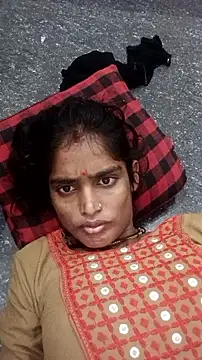 Snapshot of Guriya0076 chatting on September 2025 06:01:02 AM Guriya0076 online show from September 2025 06:01:02 AM