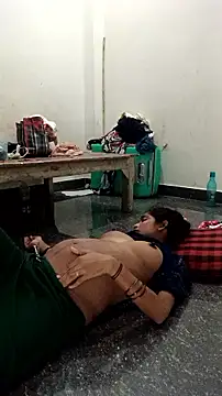 Snapshot of Guriya0076 chatting on September 2025 11:18:01 PM Guriya0076 online show from September 2025 11:18:01 PM