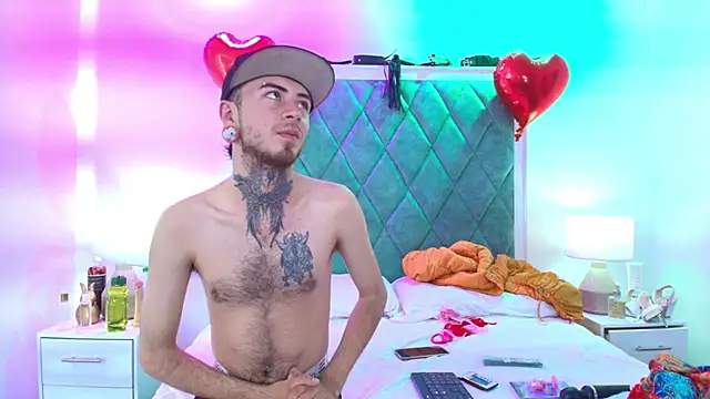 Asha zuri and adam online show from October 2025 12:36:01 PM