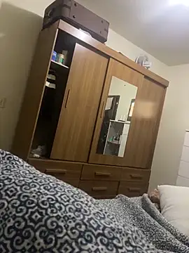 PIROCAGG21 online show from April 2026 01:59:02 AM