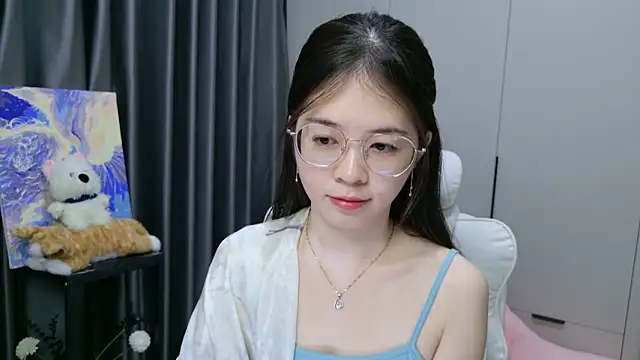 Qianqian-888 online show from November 2025 12:38:02 AM