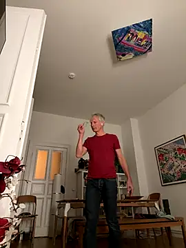 SexyLeon8 online show from September 2025 10:00:01 PM