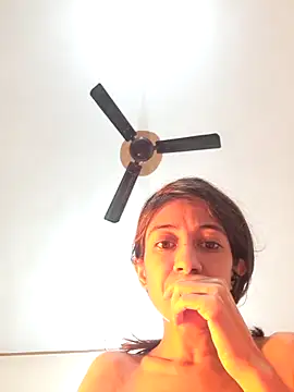 babe jasmine online show from December 2025 05:25:01 AM