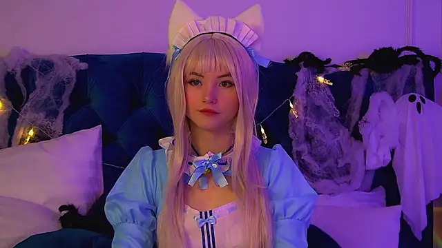 KeiraAsti online show from October 2025 06:31:01 PM