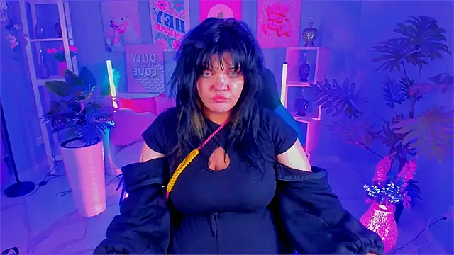 MaryHarrys online show from September 2025 08:19:01 PM