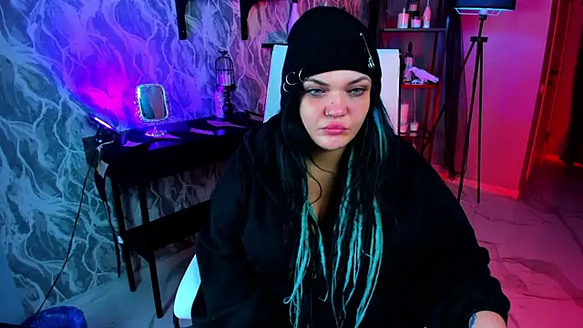 MaryHarrys online show from November 2025 06:03:01 AM