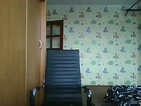 chiraq1945 online show from November 2025 06:02:01 AM