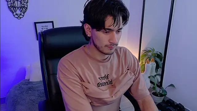 Elian savoy online show from March 2026 01:29:02 AM