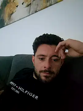 Shelvy29 online show from November 2025 05:57:01 PM