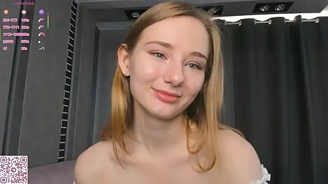 ElvinaRose online show from October 2025 03:39:02 AM