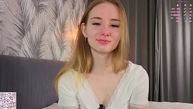 ElvinaRose online show from January 2026 02:05:01 AM