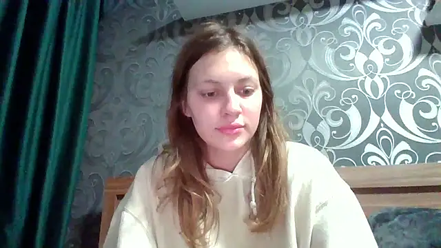 Snapshot of Baby_Mon chatting on October 2025 04:27:01 AM Baby Mon online show from October 2025 04:27:01 AM