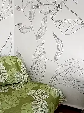 Catty Lady online show from September 2025 04:07:01 PM