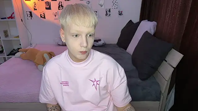 Snapshot of olivertasty chatting on September 2025 12:53:01 PM olivertasty online show from September 2025 12:53:01 PM