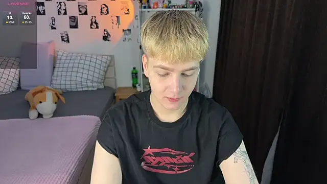 Snapshot of olivertasty chatting on January 2026 07:24:02 AM olivertasty online show from January 2026 07:24:02 AM