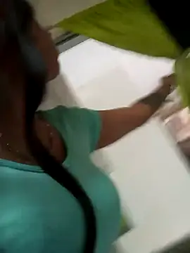 SharonDustLove online show from October 2025 06:28:02 PM