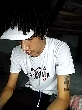 Gabriel Stone online show from November 2025 04:24:02 AM