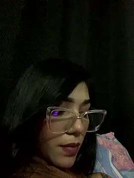 ElaRose 12 online show from January 2026 01:07:02 AM