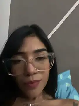 ElaRose 12 online show from February 2026 11:33:01 PM