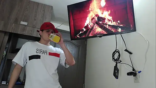 Themasterhades 777 online show from November 2025 10:31:02 PM