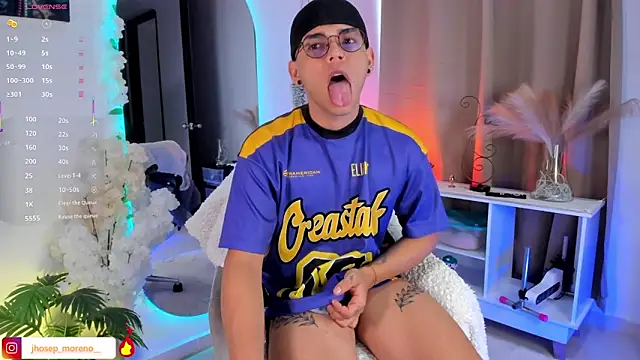 jhosepMoreno online show from June 2026 12:40:02 PM