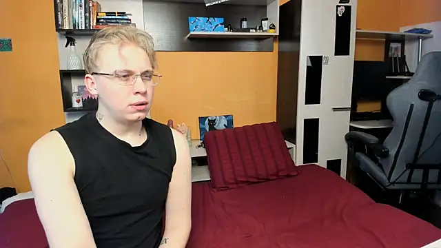 SammySccott online show from April 2026 06:18:01 AM