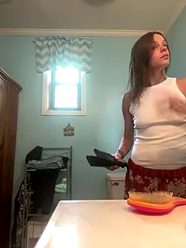 Snapshot of Candy_Shower chatting on September 2025 03:45:02 PM Candy Shower online show from September 2025 03:45:02 PM