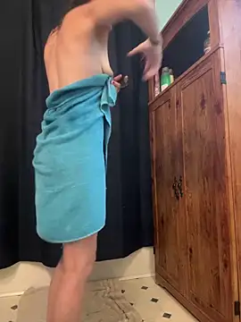 Snapshot of Candy_Shower chatting on September 2025 10:25:02 PM Candy Shower online show from September 2025 10:25:02 PM