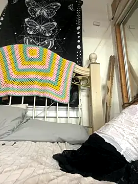 Snapshot of Candy_Shower chatting on October 2025 02:54:01 AM Candy Shower online show from October 2025 02:54:01 AM