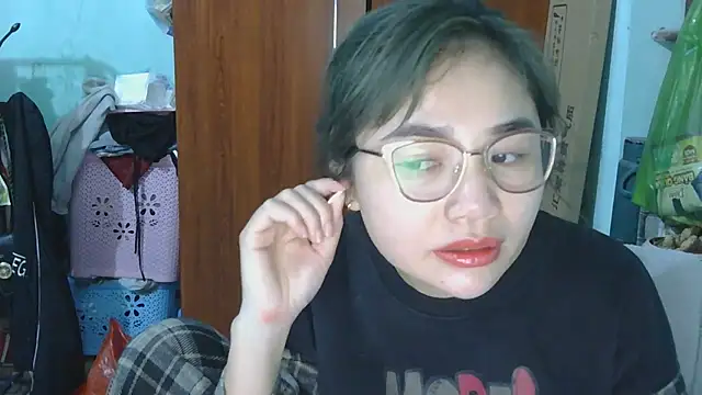 Uhem112 online show from January 2026 12:54:02 PM