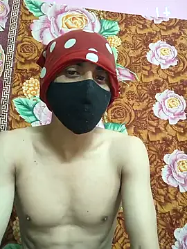 Seducing couple online show from November 2025 03:53:02 AM