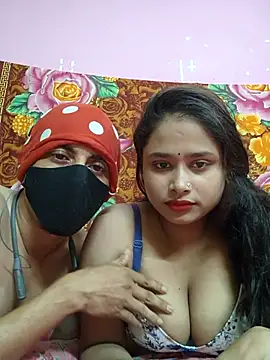 Seducing couple online show from July 2026 05:20:02 AM