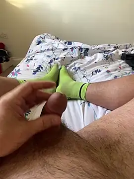 Bourne 606 online show from December 2025 01:07:01 PM